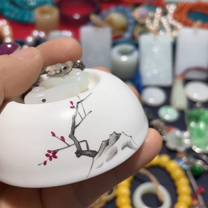 剑青花手绘小主人杯子