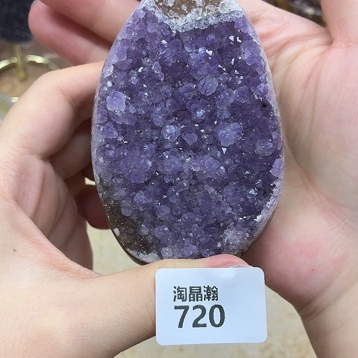 未镶嵌水晶大型摆件（非配饰）