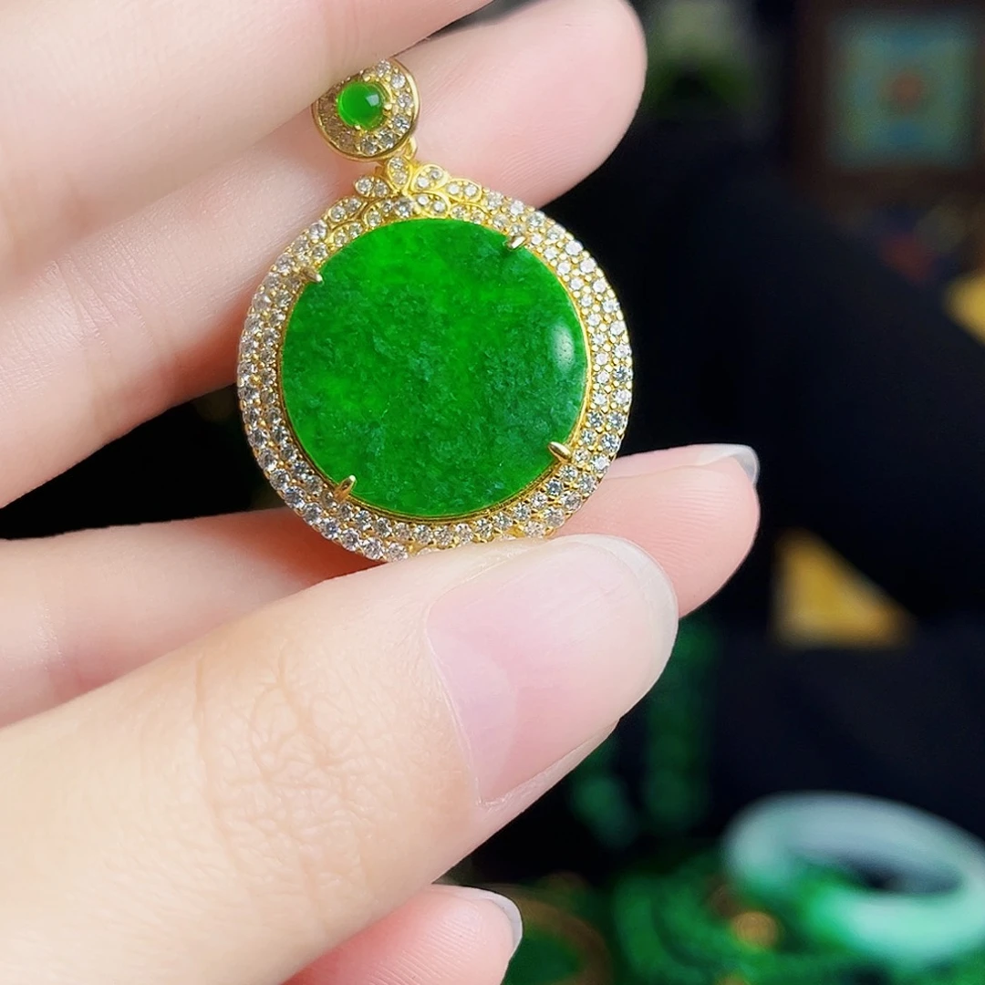 颈饰银S925镶嵌翡翠多样性