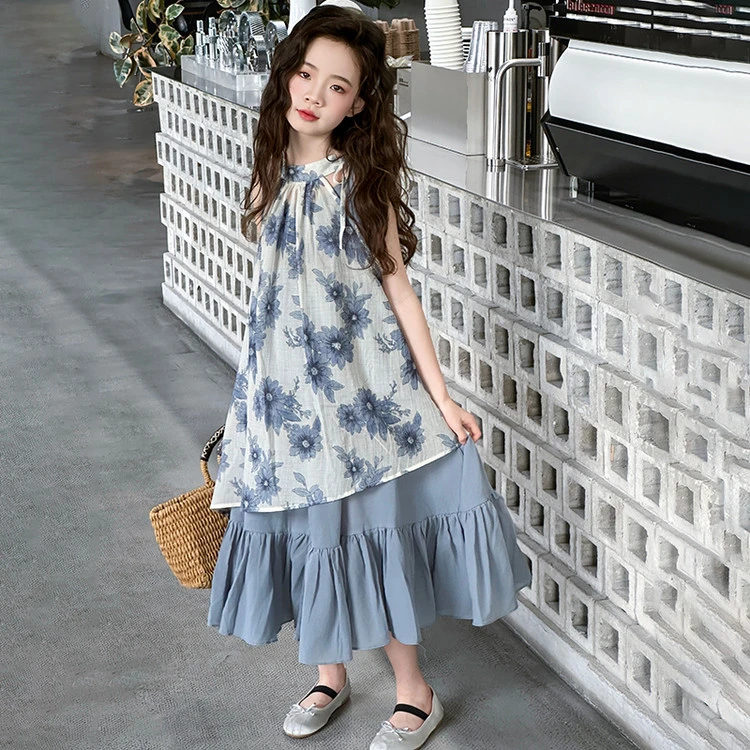 女童碎花连衣裙夏季裙子挂脖吊带裙2025新款女孩高级感沙滩背心裙