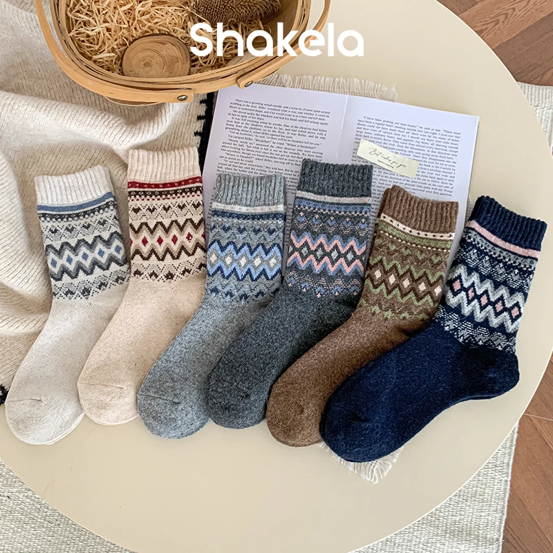 费尔岛风羊毛中筒女袜秋冬暖绒复古民族风