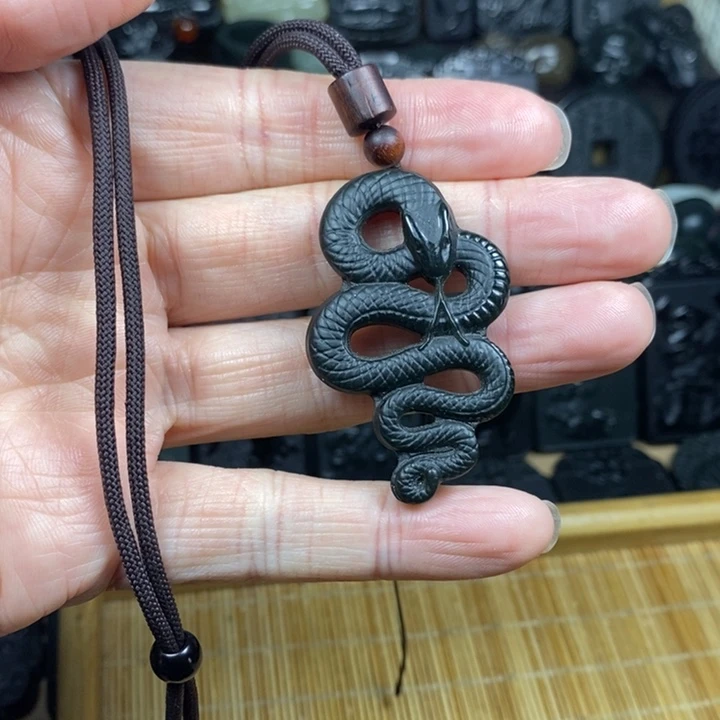 和田玉（青玉）未镶嵌颈饰