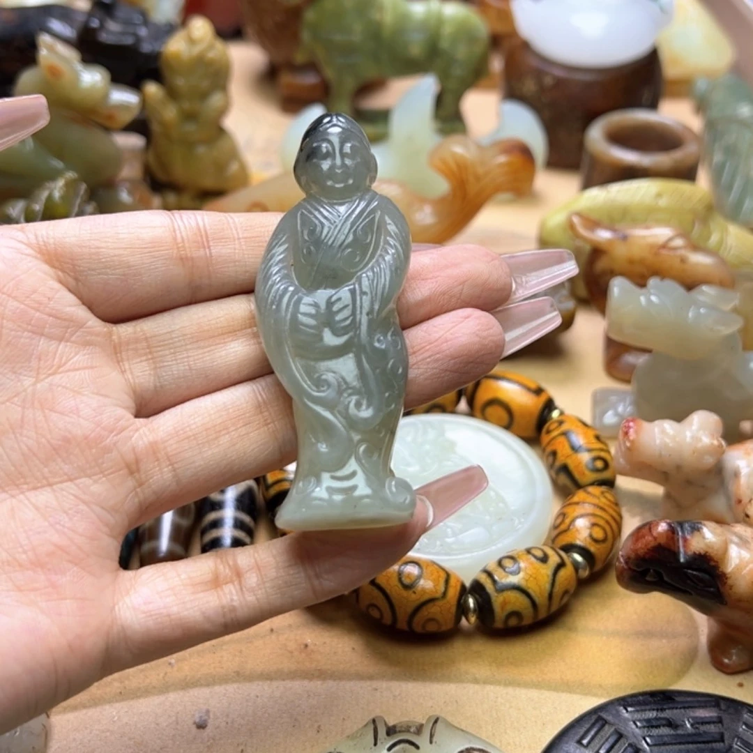 【闪购商品】蛇纹石玉颈饰未镶嵌