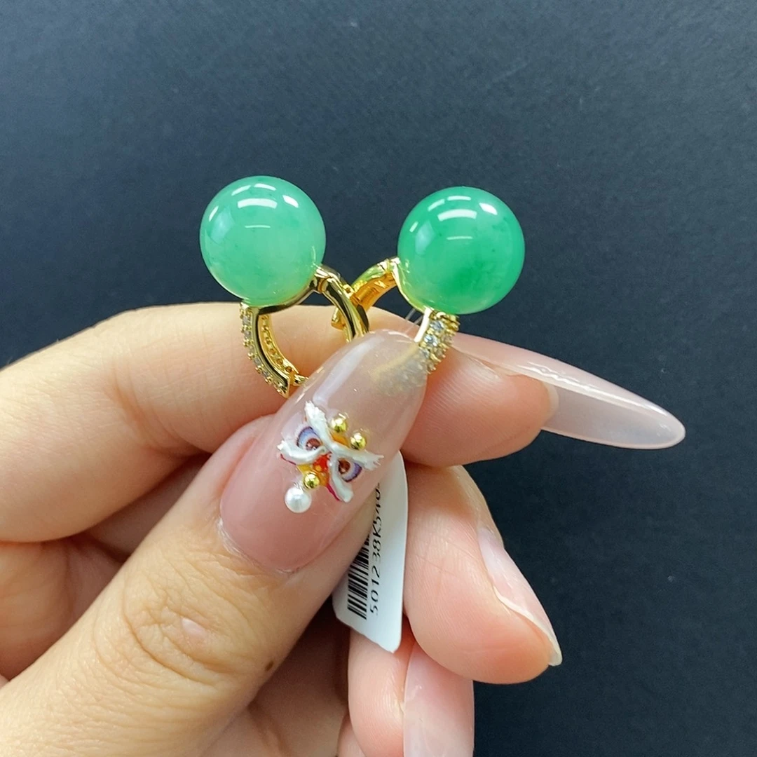 石英质玉耳饰合金