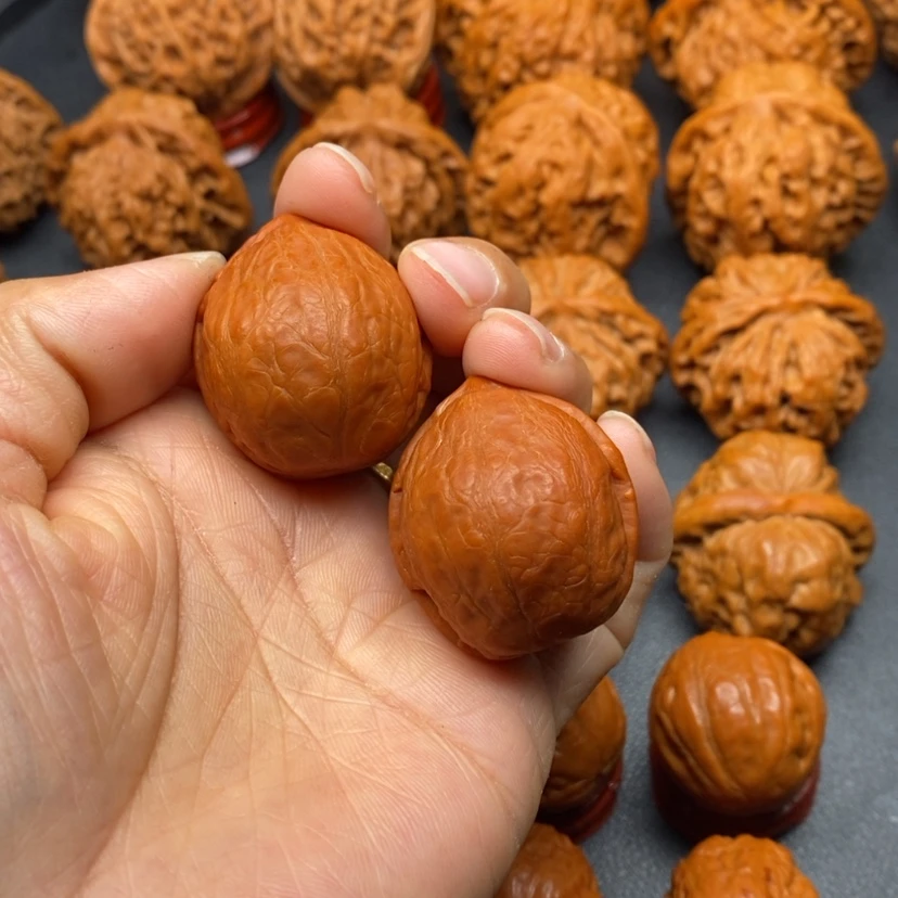 【闪购商品】文玩核桃把件貔貅