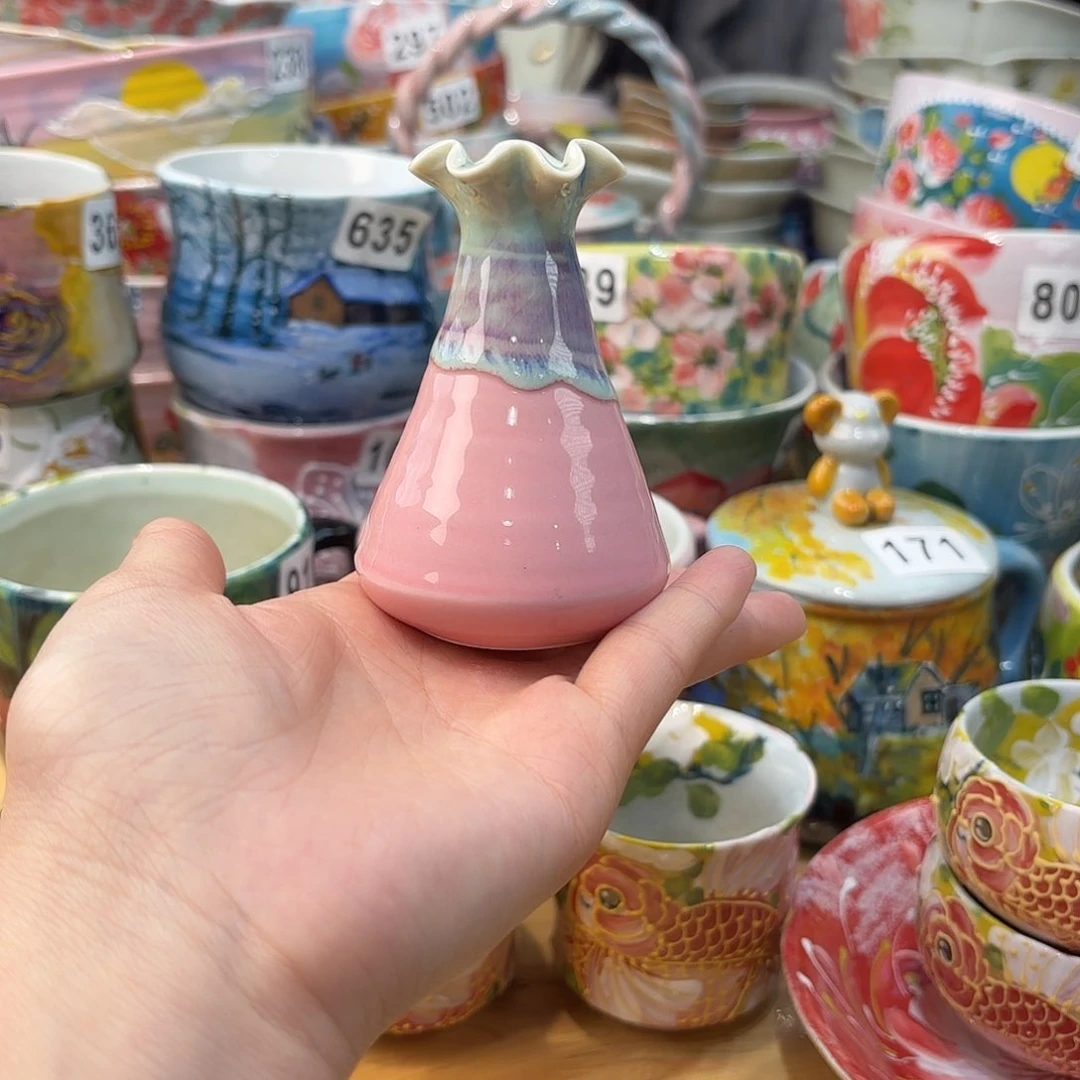 瓷片兔兔盖茨。兔兔好