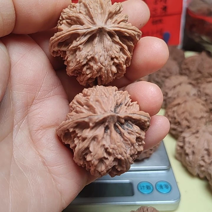 文玩核桃把件39d全品苹果园