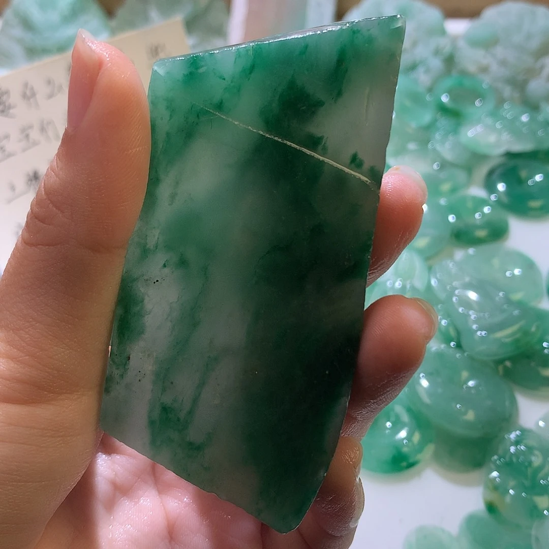 石英质玉未镶嵌珠宝半成品