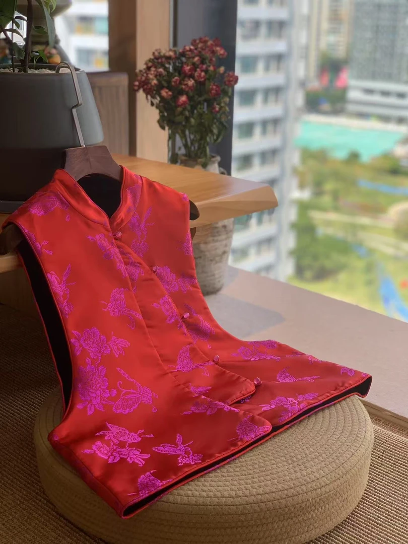 聆夏质造【蝴蝶梦】国风新中式女2025新款复古盘扣丝绒坎肩马甲