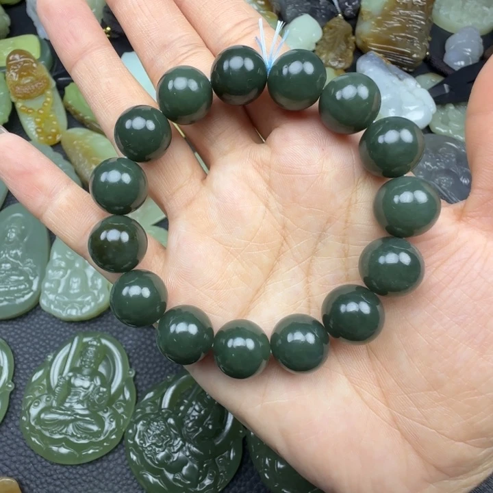 和田玉未镶嵌颈饰卡14