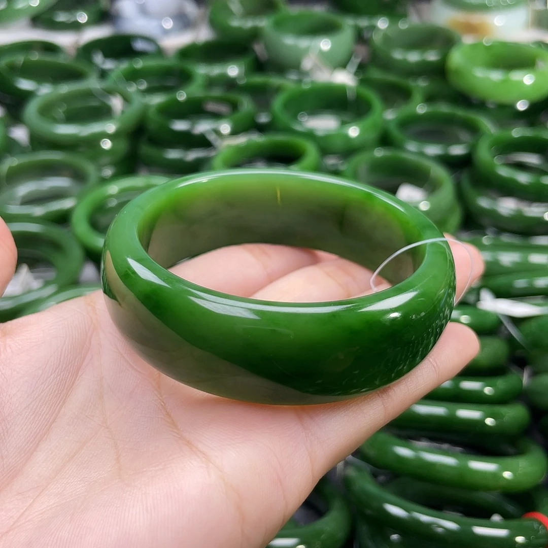 未镶嵌手镯和田玉（碧玉）