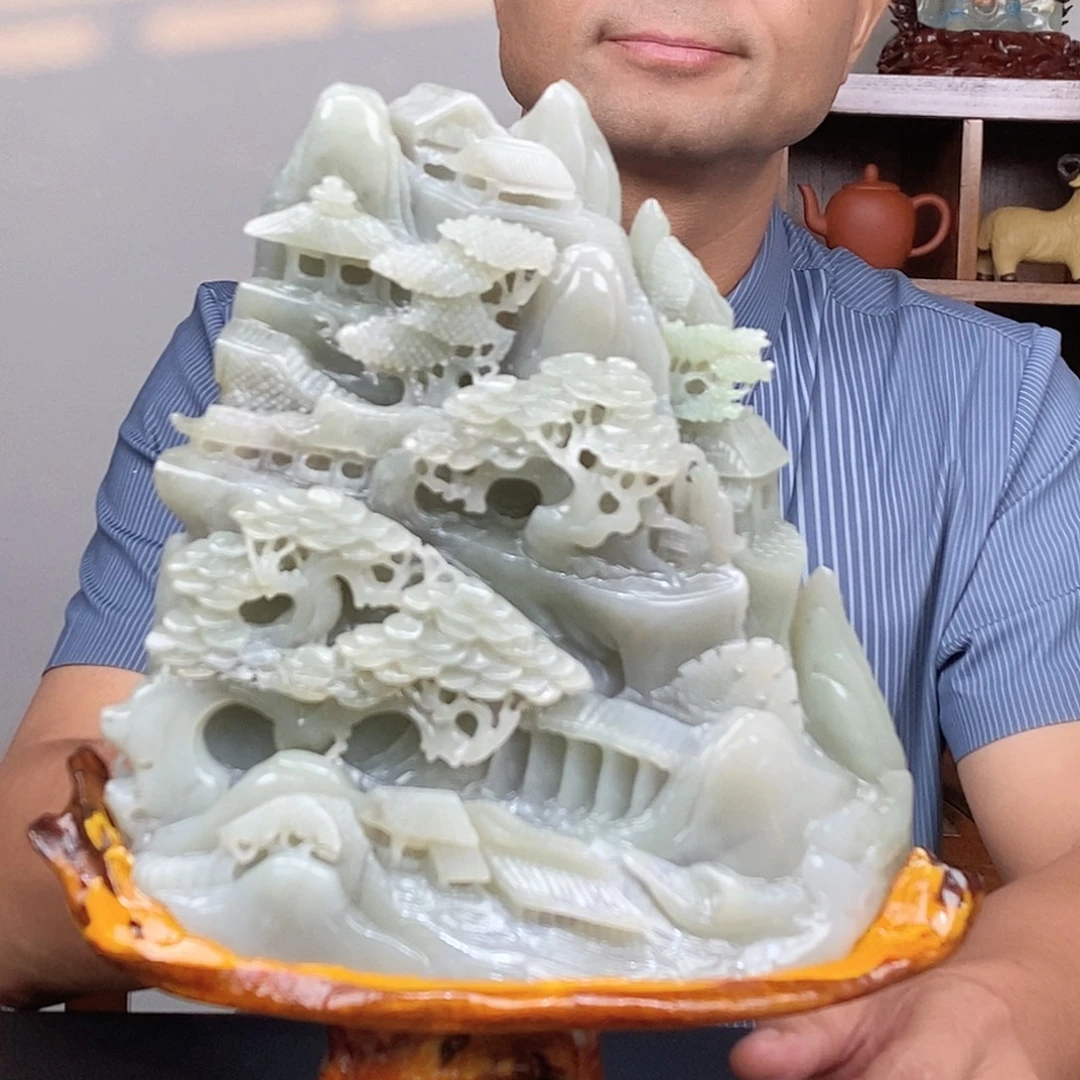 颈饰未镶嵌和田玉