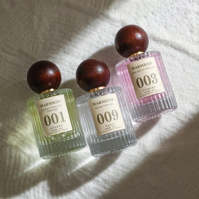 【工厂直供】网红挚爱香水优雅木质香持久留香清新粉邂逅女士香水