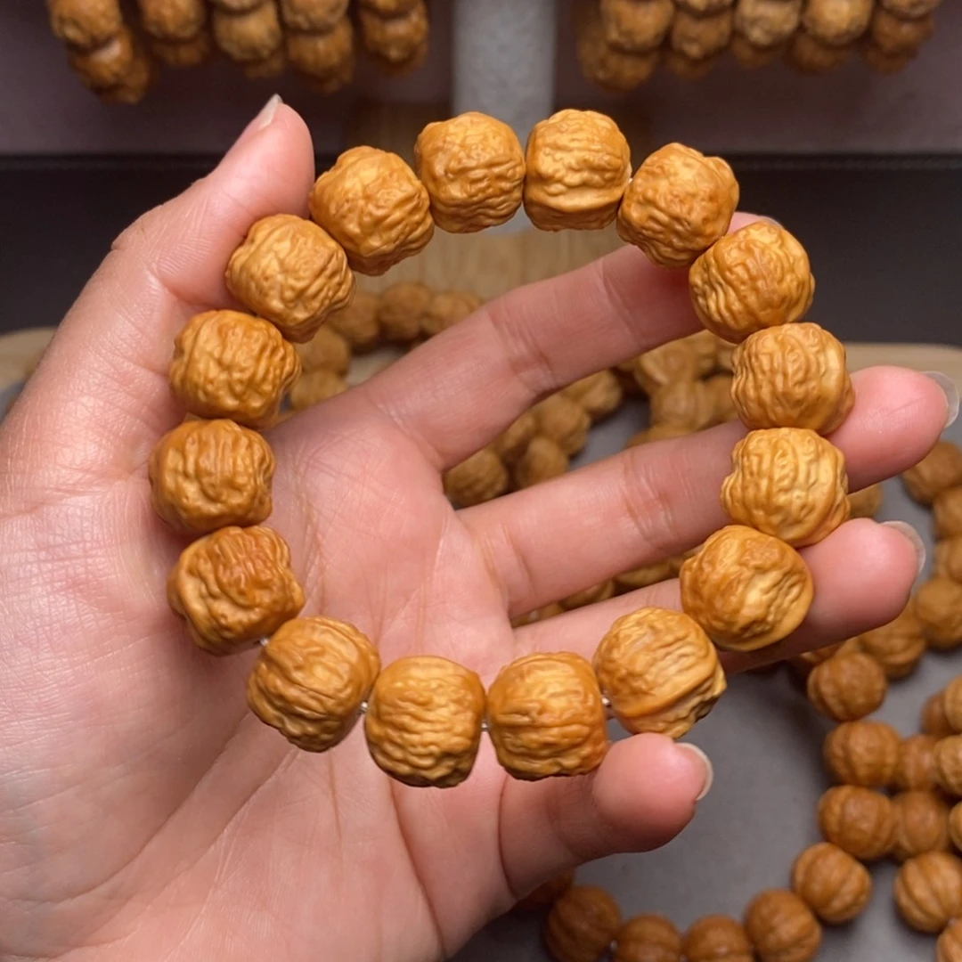 猴头核桃手串社****人金蟾蛤蟆头