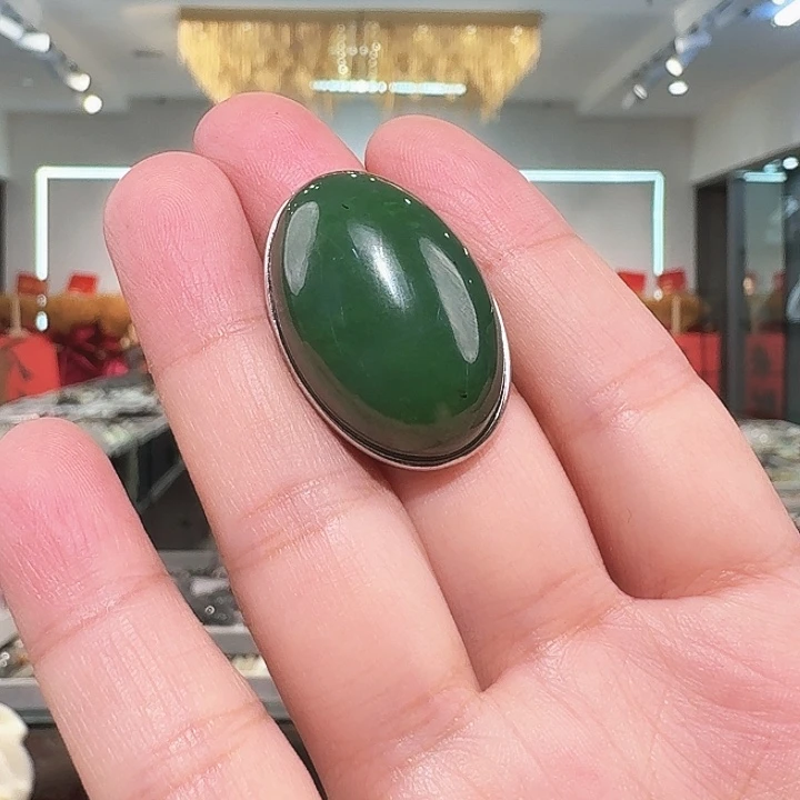 和田玉未镶嵌戒指