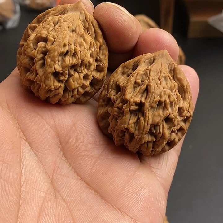 核桃三角装型麦穗虎头