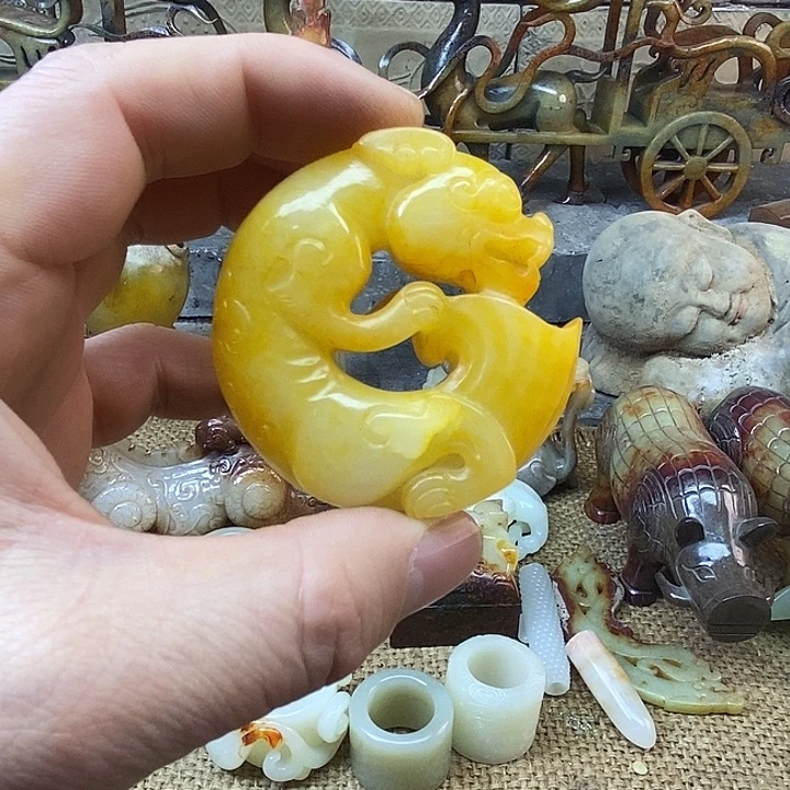 和田玉（糖玉）挂件未镶嵌