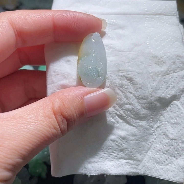 颈饰未镶嵌翡翠天