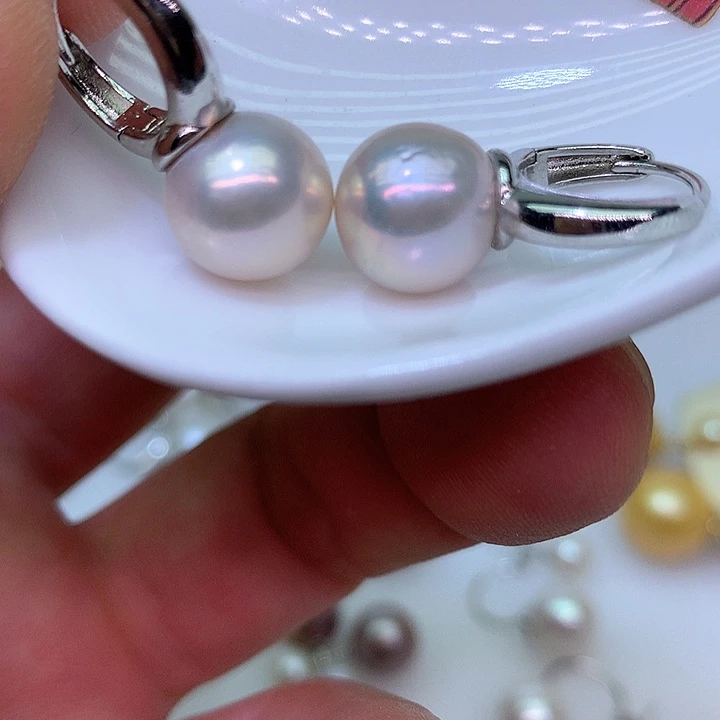 银S925镶嵌耳饰淡水珍珠