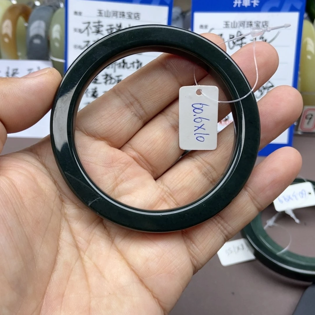 和田玉手镯未镶嵌@**@