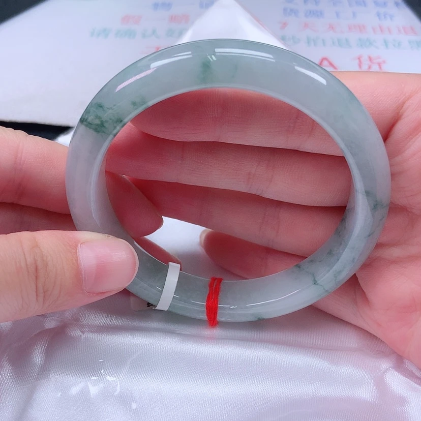 【闪购商品】未镶嵌手镯翡翠60 61