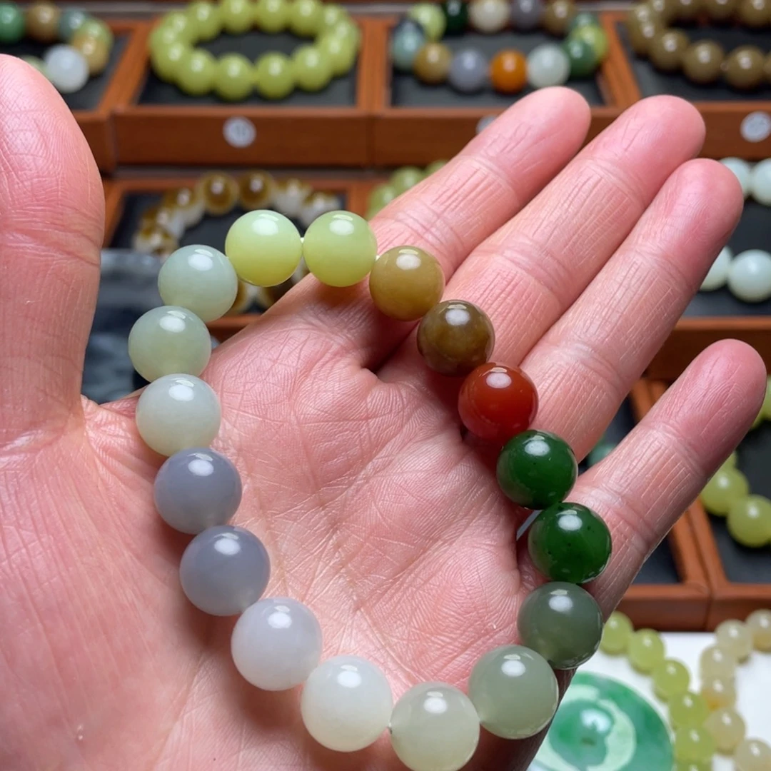 和田玉未镶嵌手串