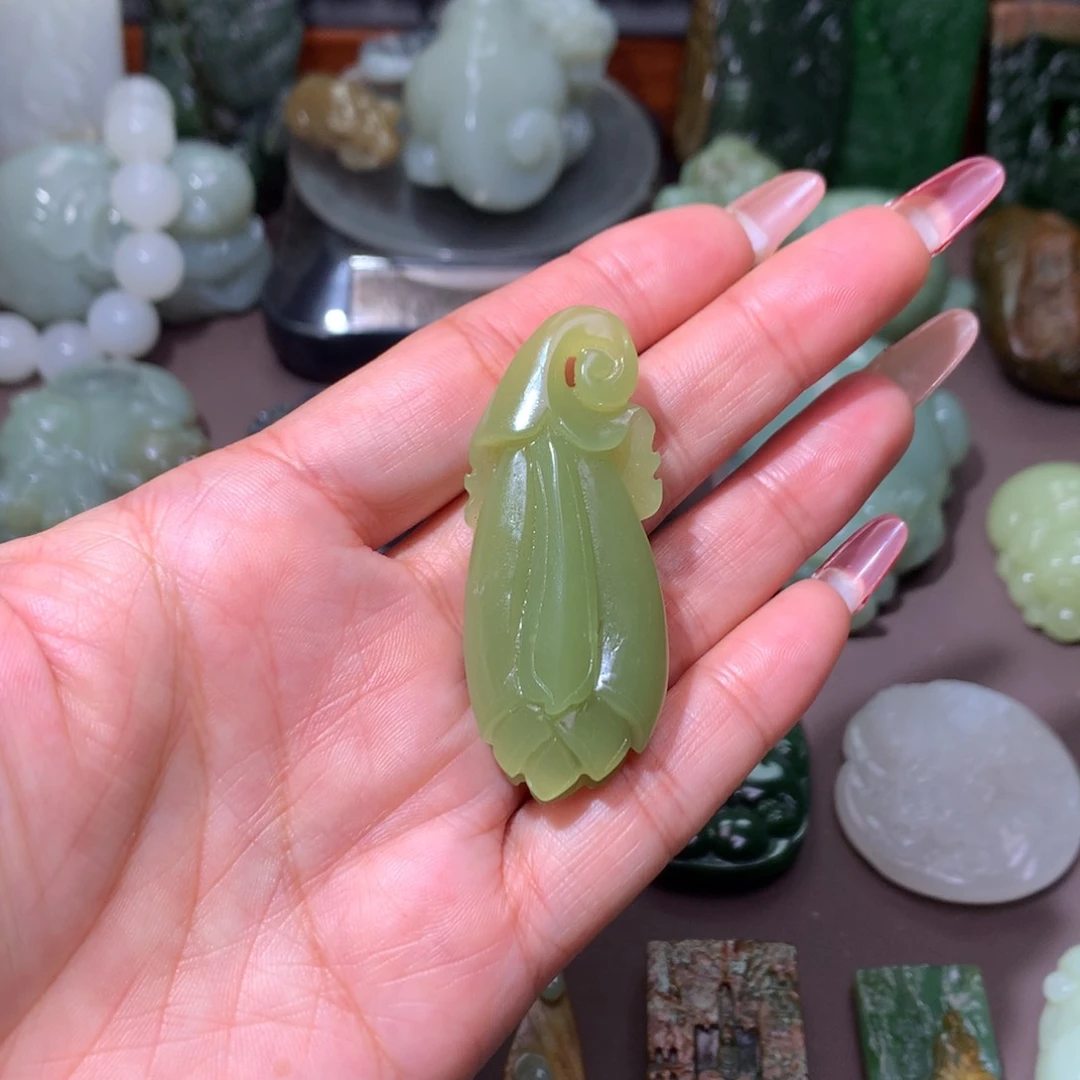 颈饰未镶嵌和田玉