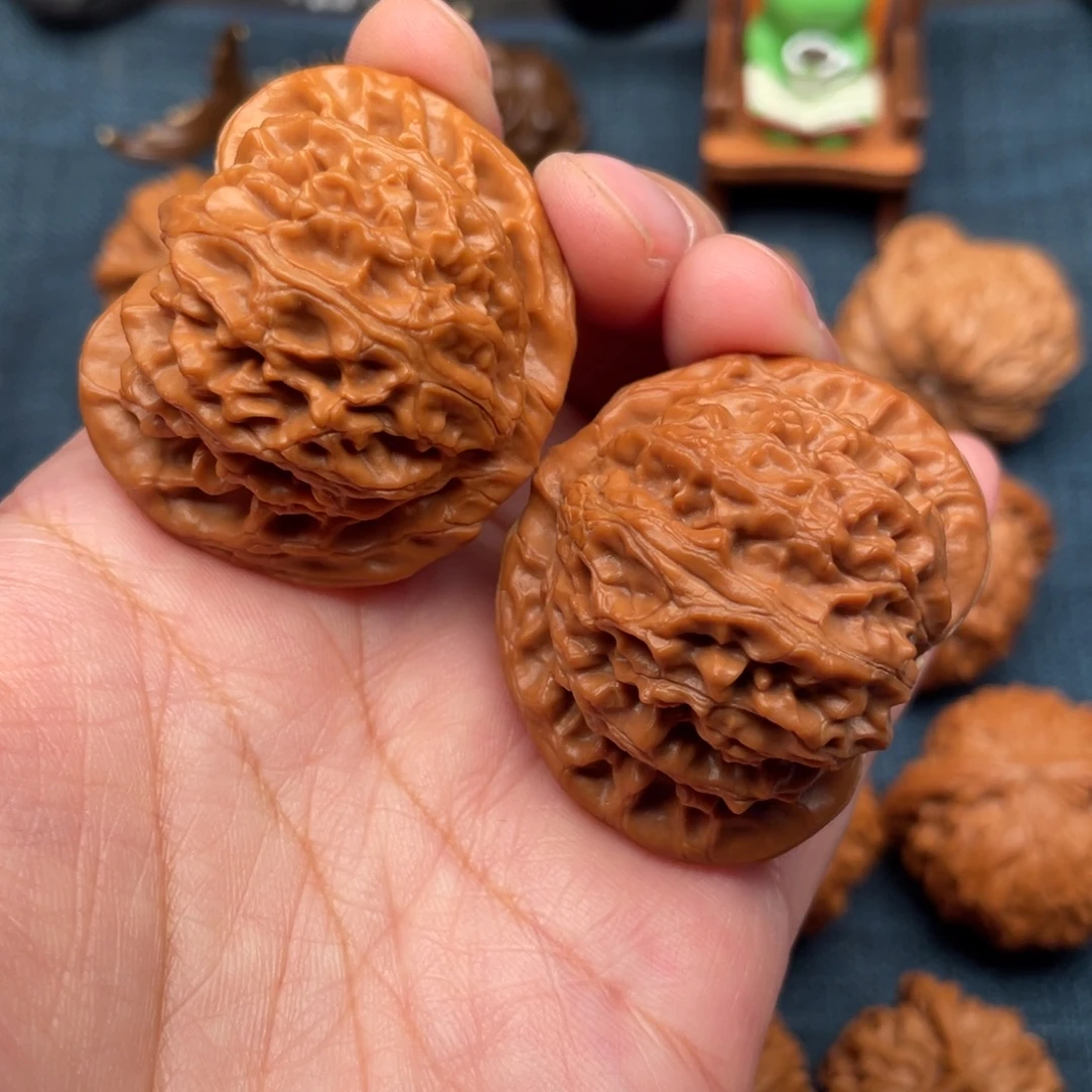 把件文玩核桃42.5桃心宫灯全品