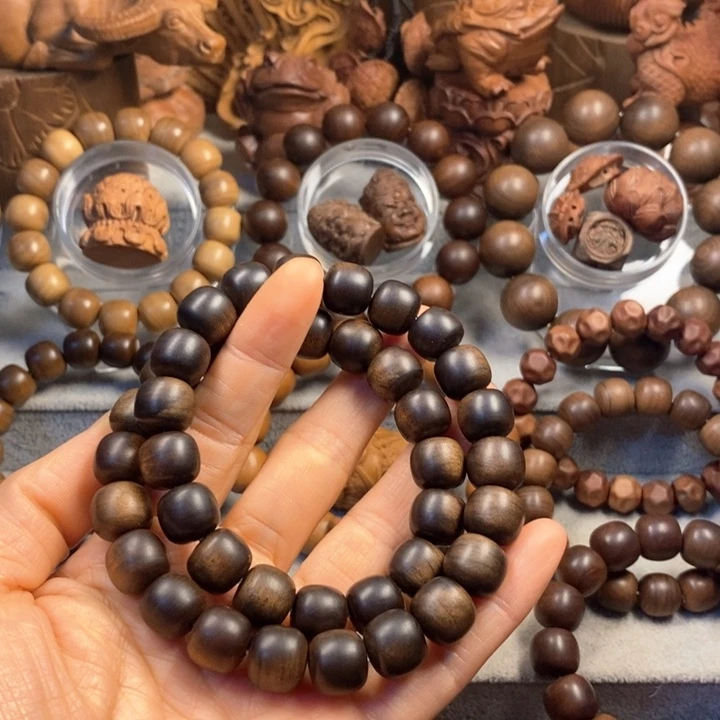 甜***虾檀香木手串/手链老山檀奶香味1112树头料沉水