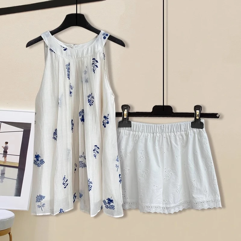 夏季新款法式小众高级感上衣绣花挂脖无袖雪纺衫花边短裤两件套女