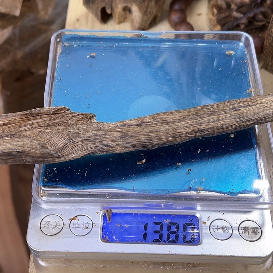 香料绿奇楠虫漏13克千里香天然虫