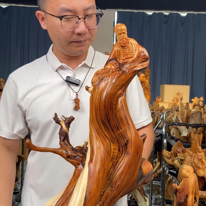 柏木（崖柏）随型摆件