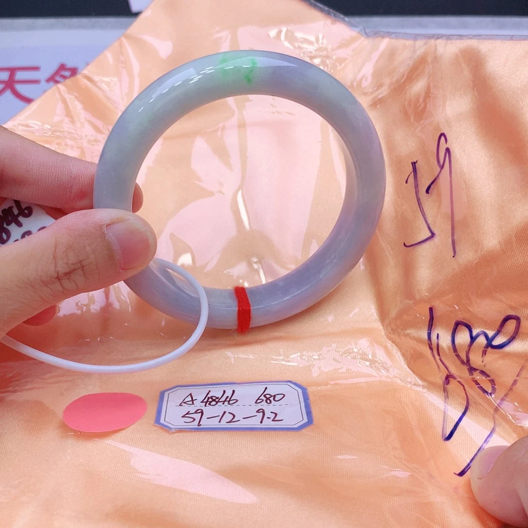 未镶嵌手镯翡翠翡翠