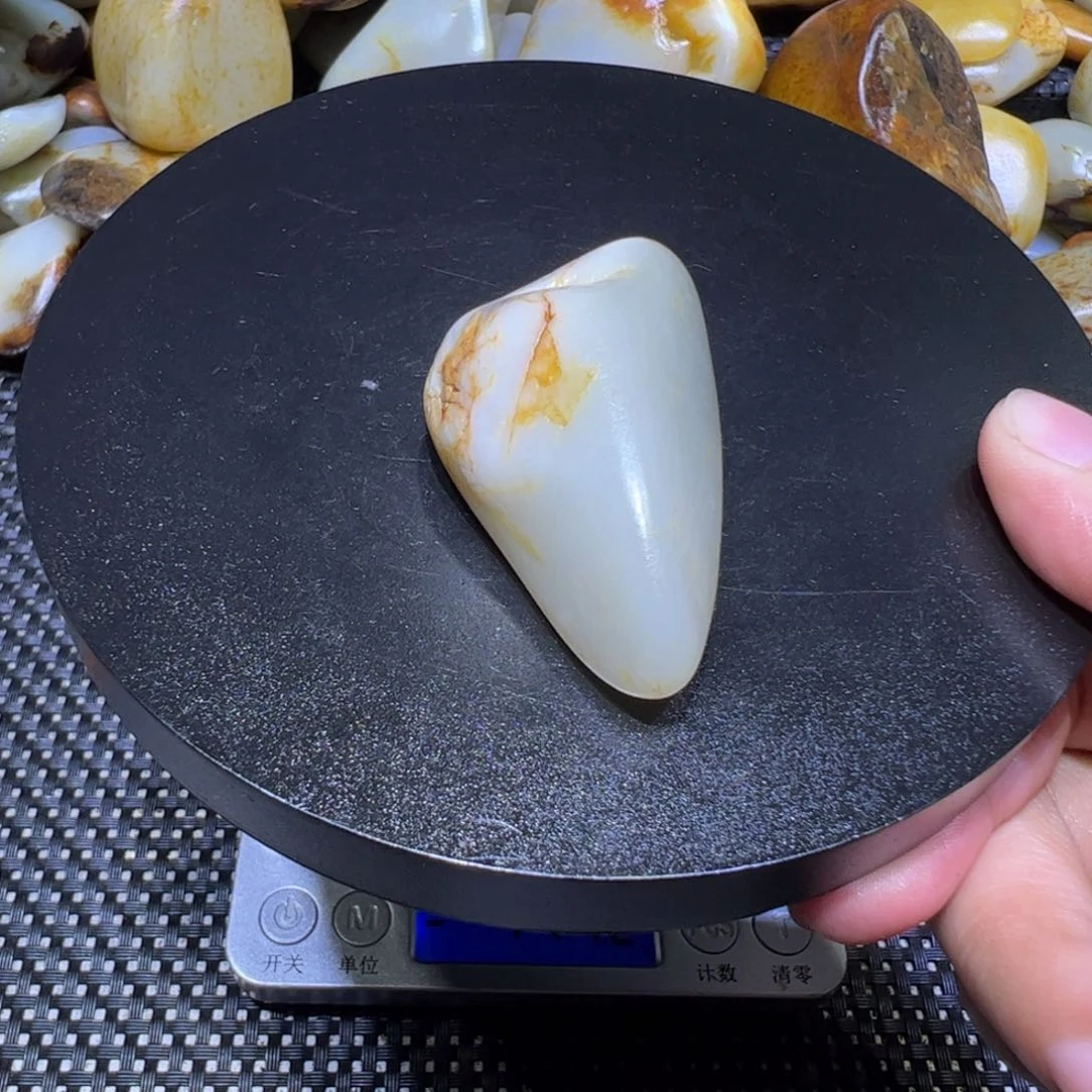 和田玉（子料）未镶嵌吊坠(不含链)44克
