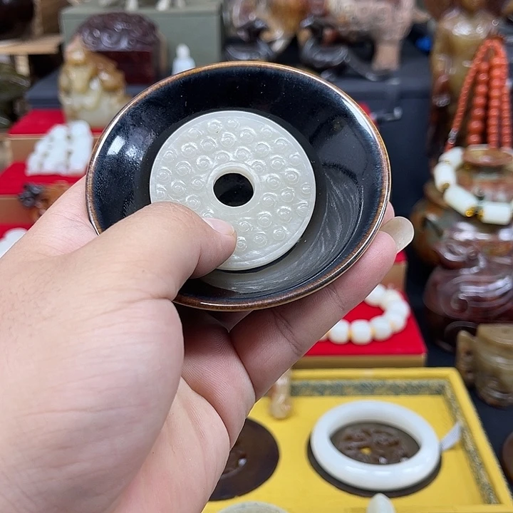 瓷片钰轩珍品的小可爱