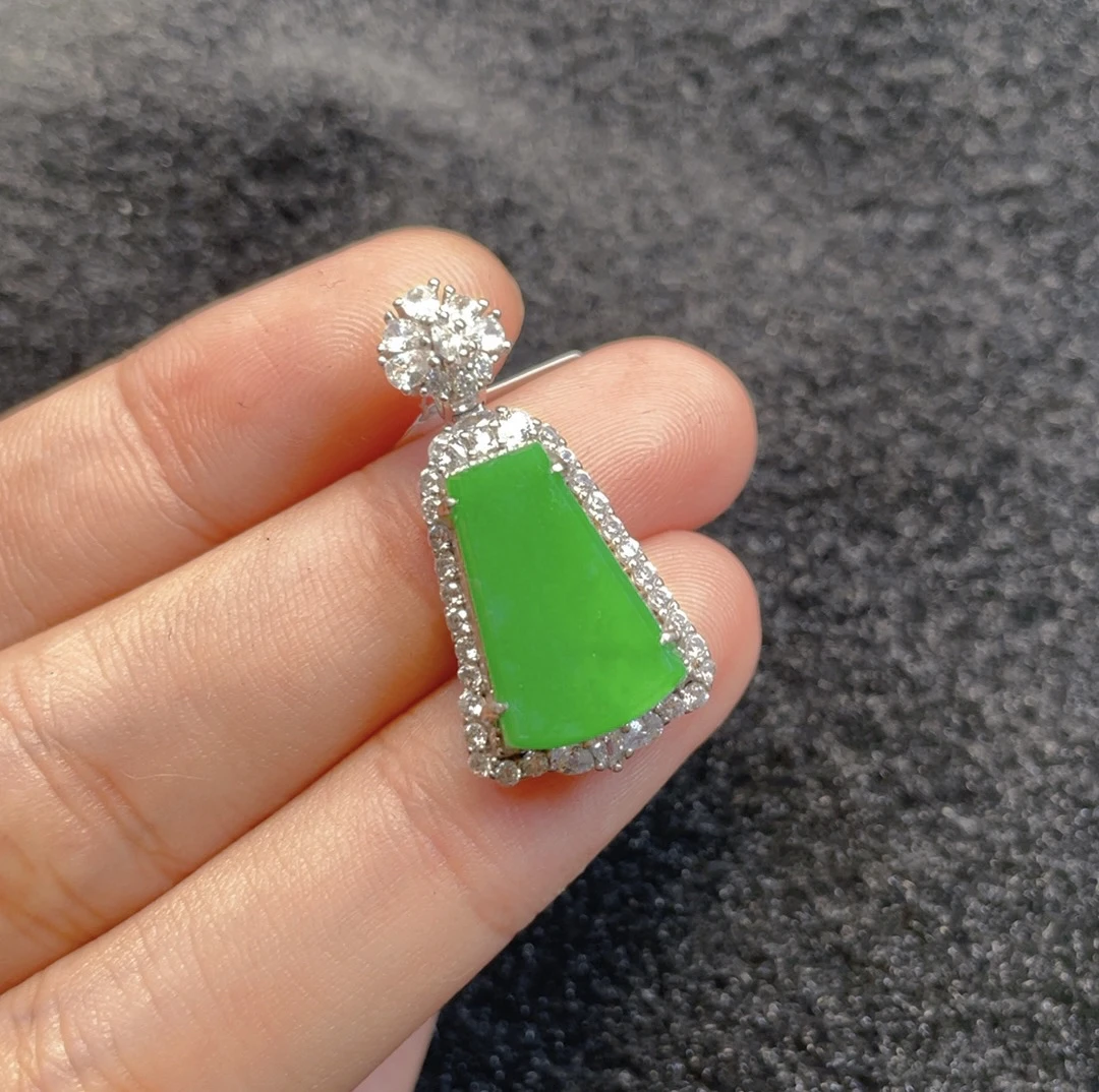 纯天然A货翡翠无事牌吊坠1737