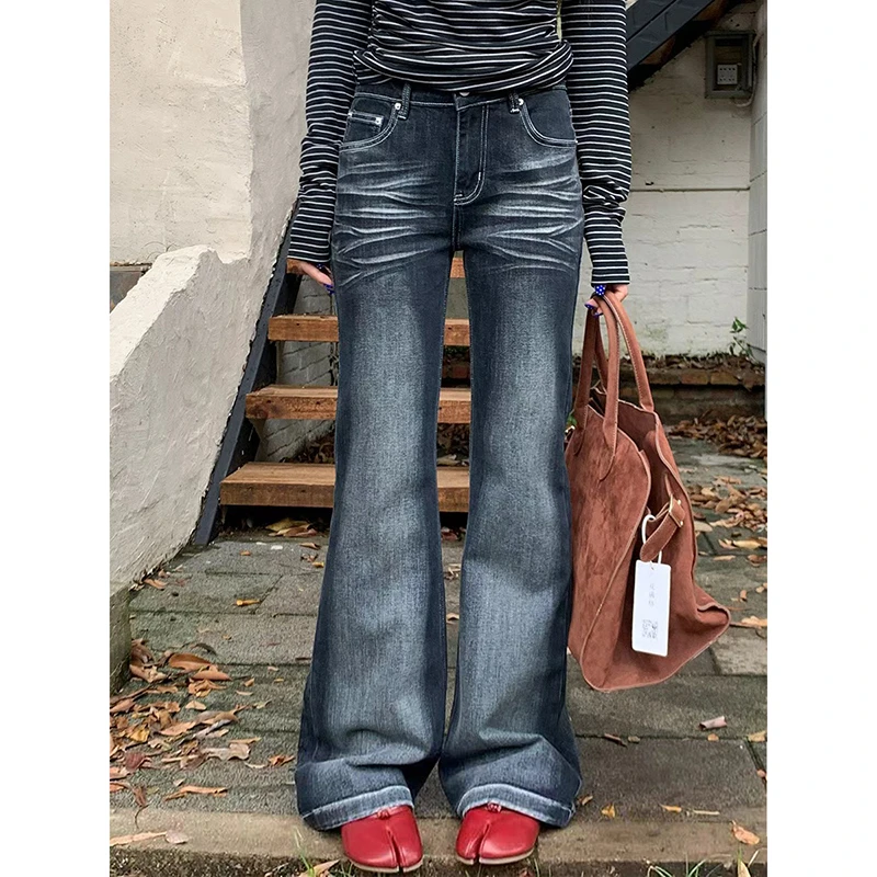 美式复古水洗猫须微喇叭牛仔裤女秋季新款小众设计感宽松直筒裤子