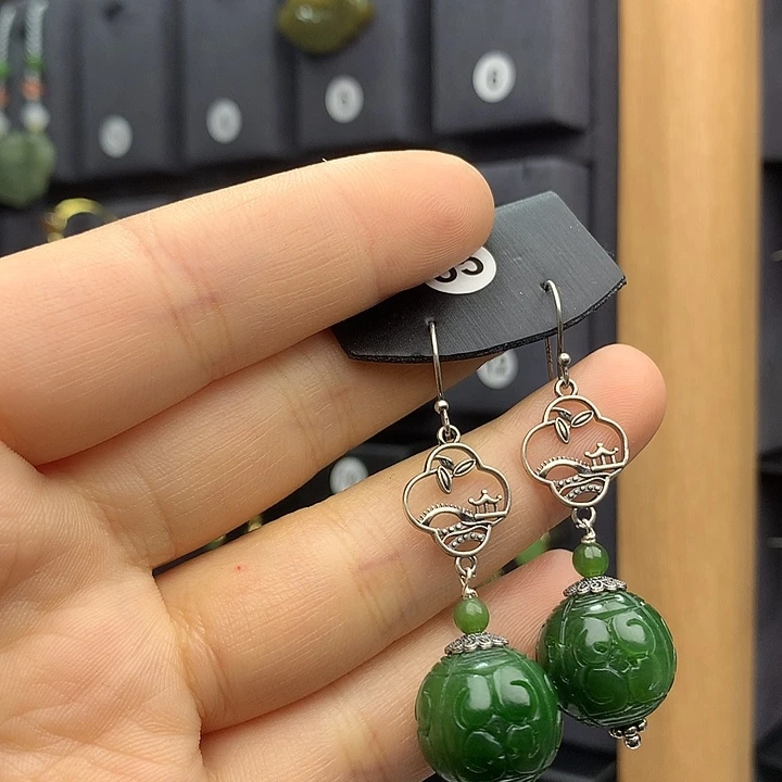 和田玉耳饰银S925镶嵌会****子