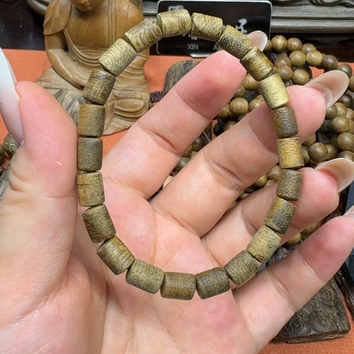大叶紫檀（黑酸枝木类）