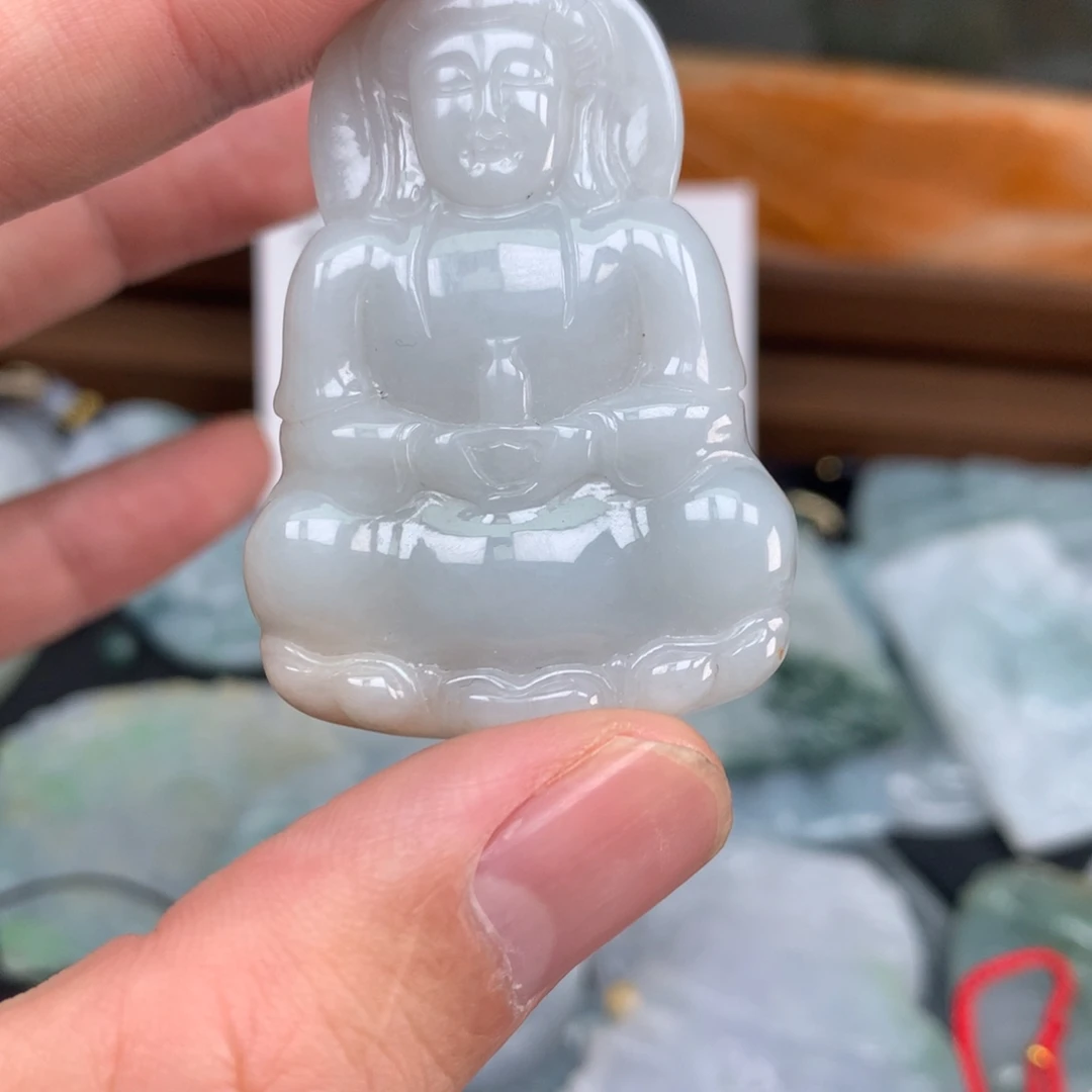 翡翠未镶嵌颈饰福利