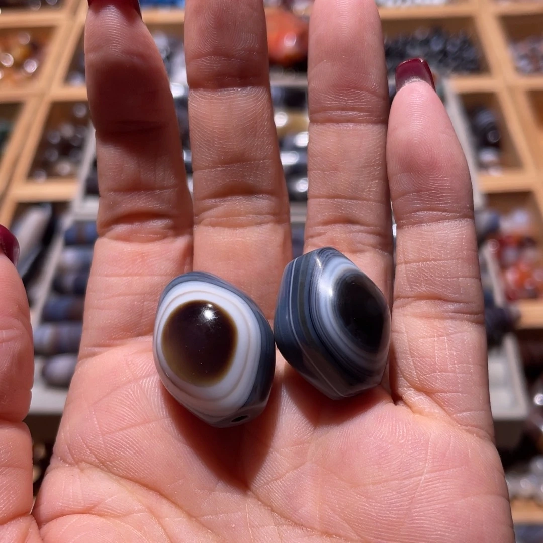 玛瑙/玉髓未镶嵌珠宝半成品