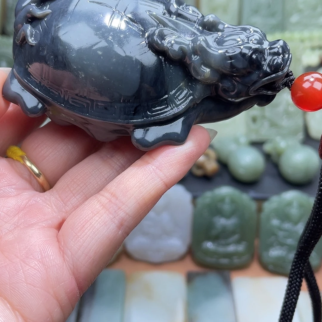 和田玉未镶嵌吊坠(不含链)