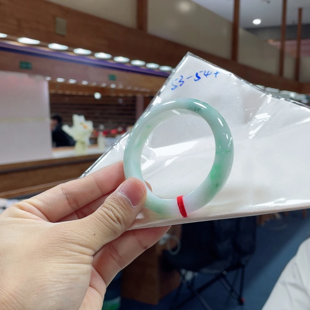 未镶嵌手镯翡翠翡翠