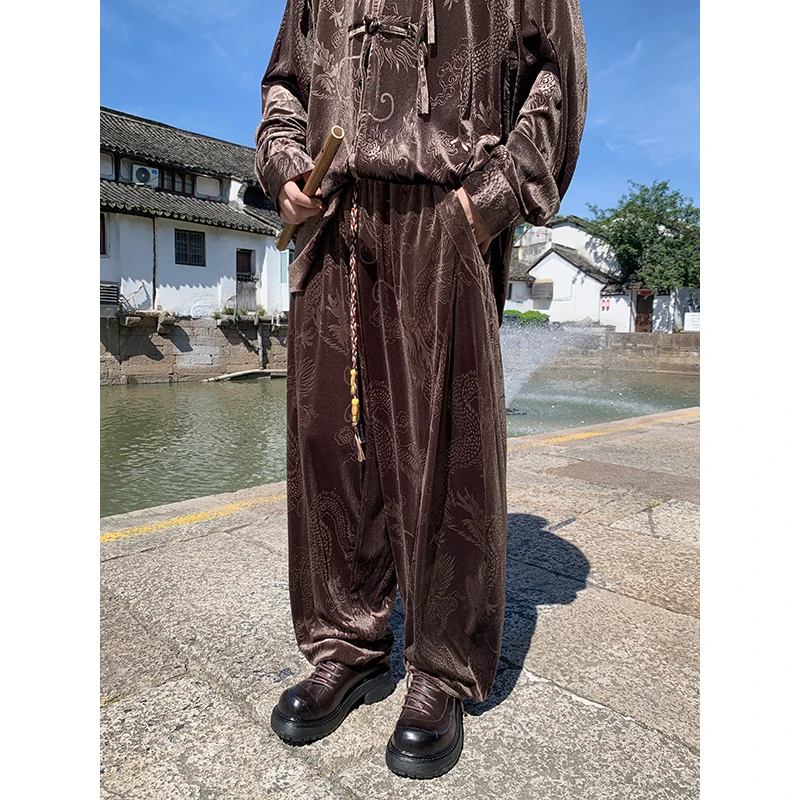 棕咖色阔腿男裤子新中式国风秋冬季龙纹提花宽松慵懒风金丝绒长裤