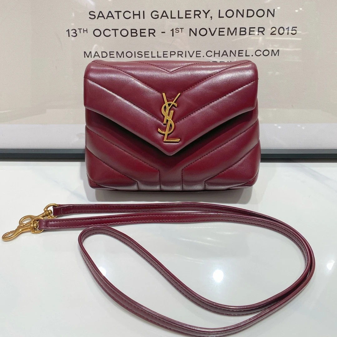 99新 YSL/圣罗兰 loulou樱桃红方胖子（14191）