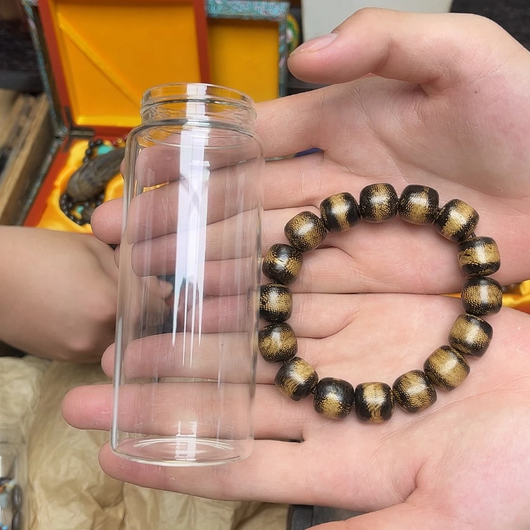 大叶紫檀（黑酸枝木类）