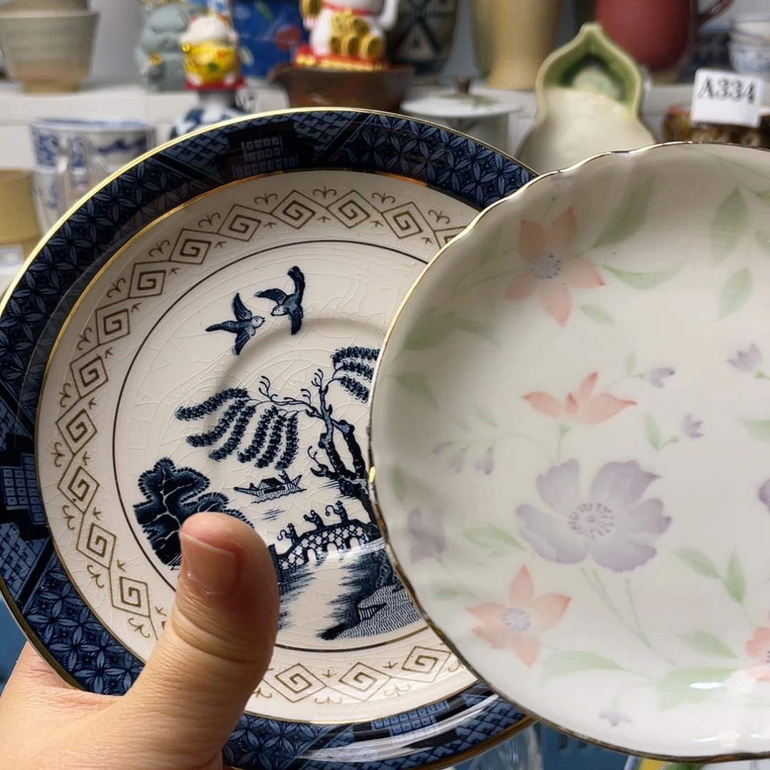 瓷片q*哈哈哈我要看的节目很多呢