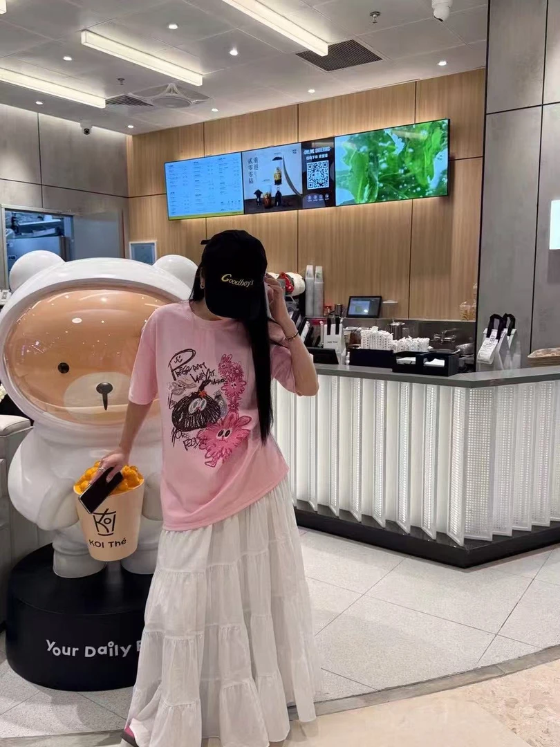 深圳南油欧货正品趣味小众甜酷风手绘毛球涂鸦T恤女宽松休闲上衣