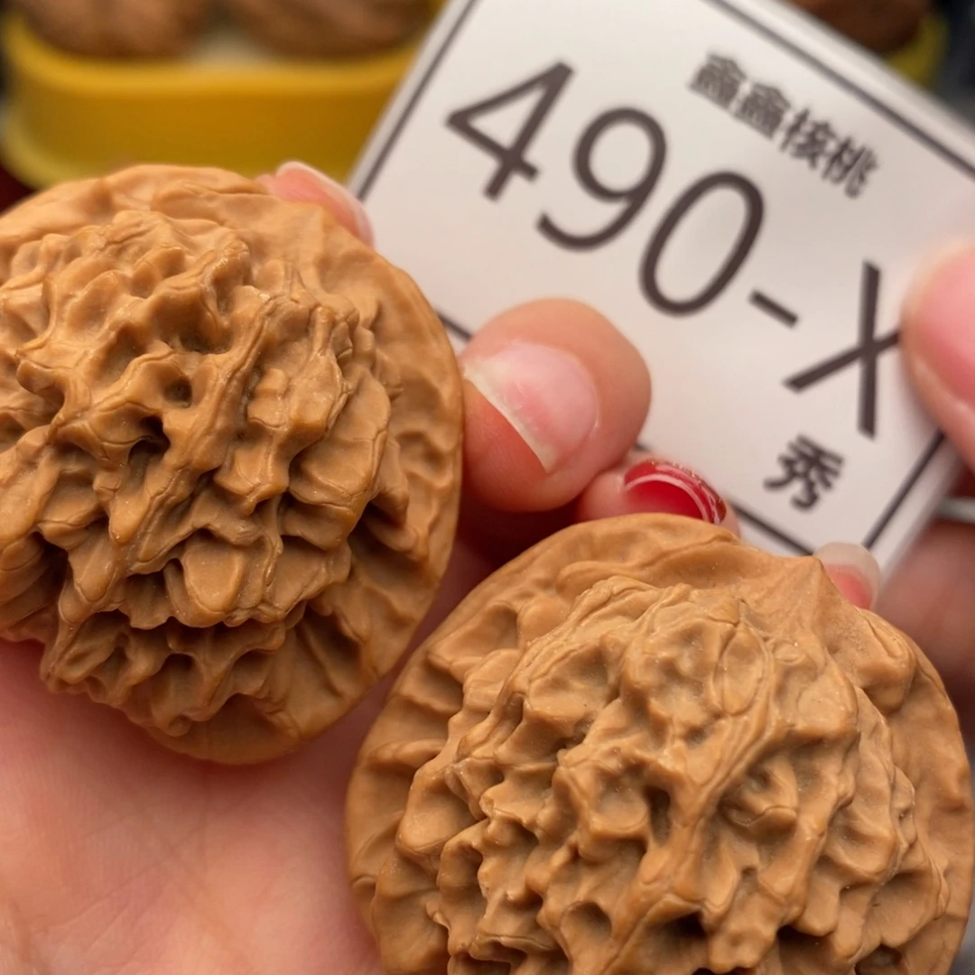 把件桃核秦闷40……