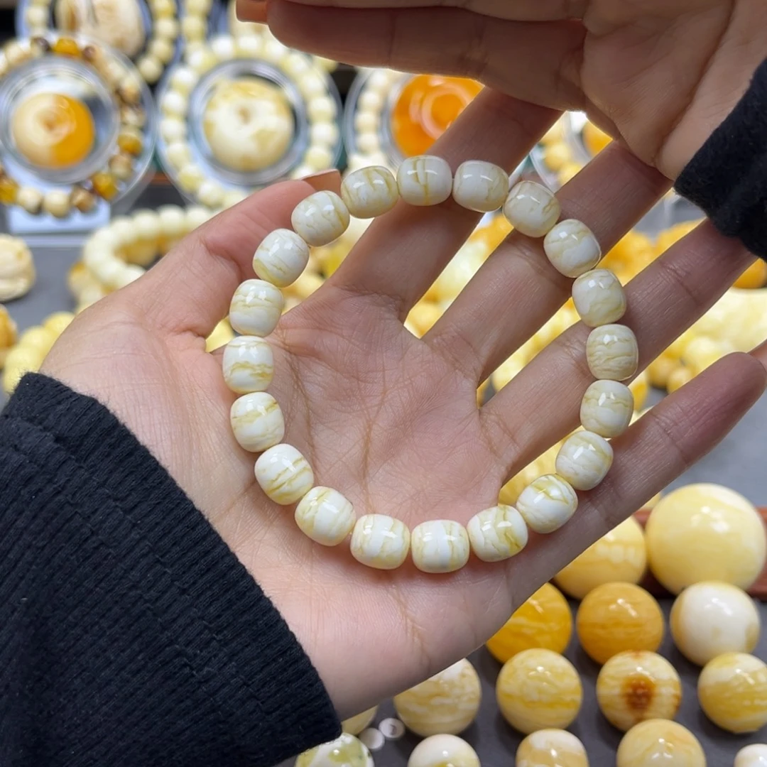 琥珀未镶嵌手串9.2x10.2